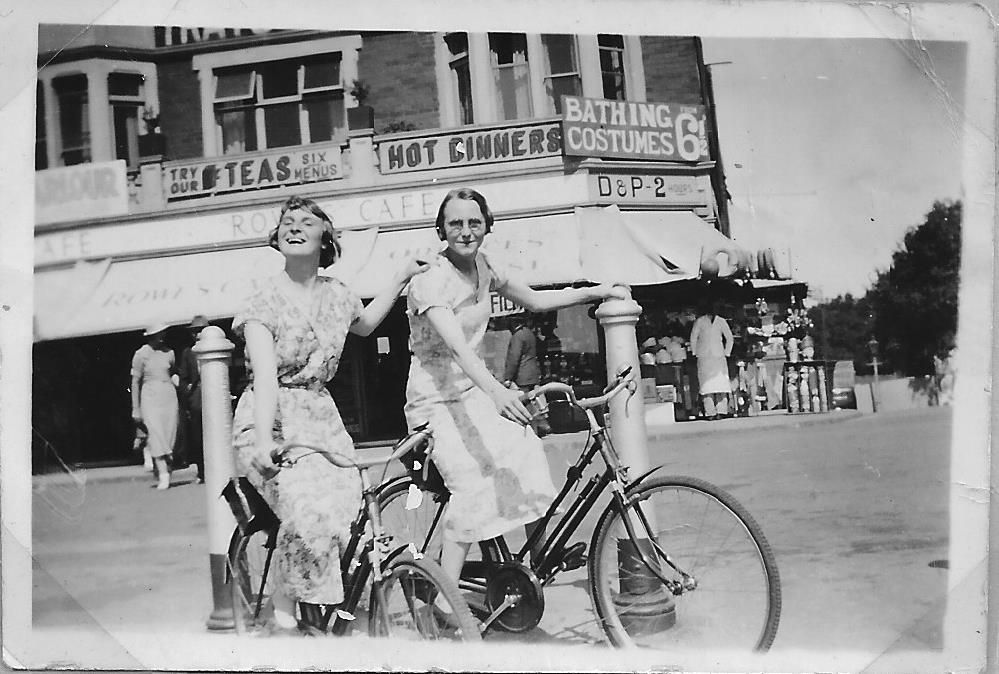 Barry news - Florence and her sister Peg in front of Rowe's Cafe on Barry Island before the war.
