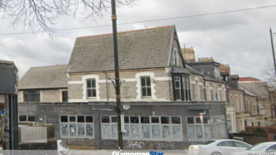Glamorgan Star news - How the old Blockbuster building once looked. Photo: Google.