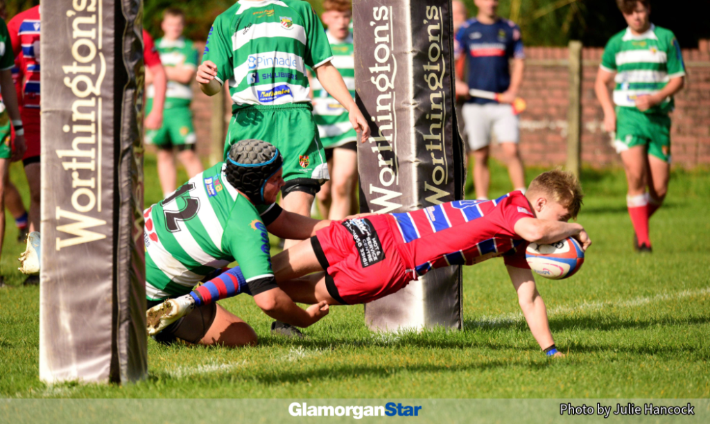 A try under the post for Pencoed. Photo: Julie Hancock
