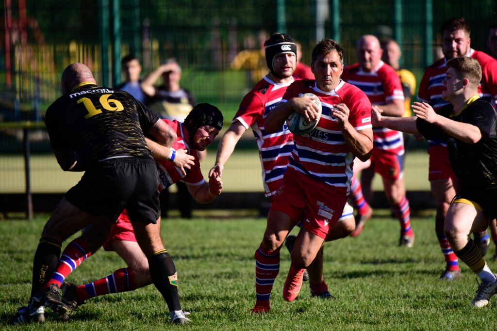 Gavin Henson makes a break for Pencoed.