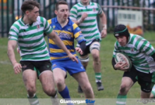 Victor Corrihons on his way to one of his tries. Photo: Judith Dutton.