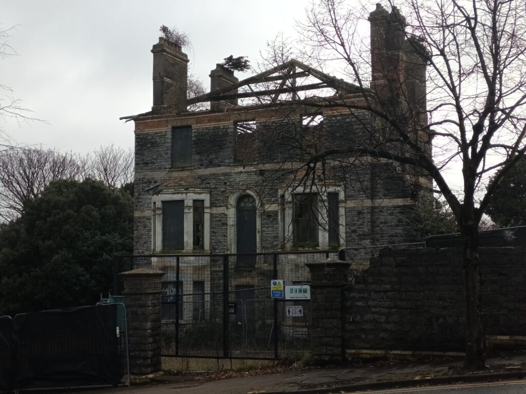 Building experts have recommended the partial demolition of Normandy House. Photo: LDRS.