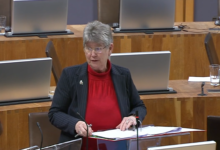 Jane Hutt MS.