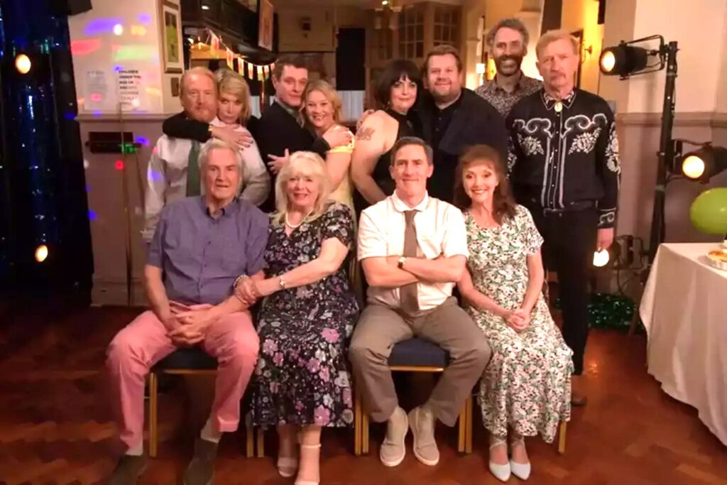 A fond farewell to all the Gavin and Stacey regulars. Photo: BBC.