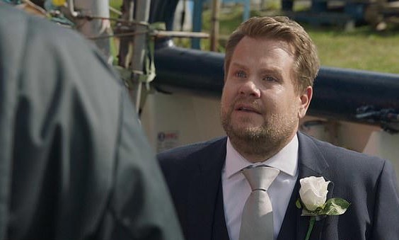 Smithy on one knee. Photo: BBC.