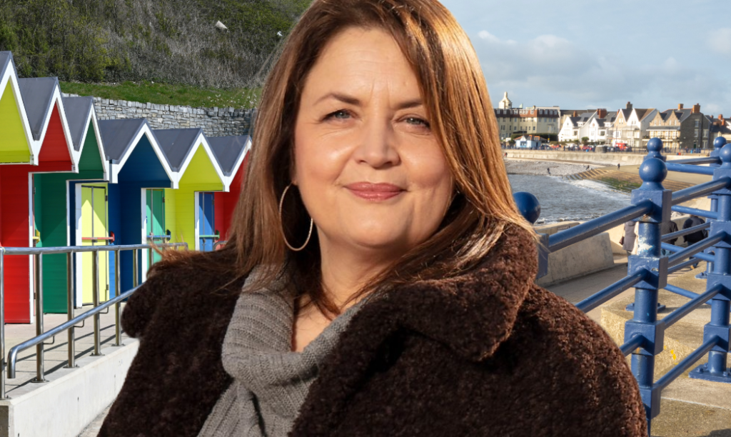 Mr Jones called the Glamorgan GEM and explained that he lived in Porthcawl and that his daughter is Ruth. Images: BBC /Adobe.