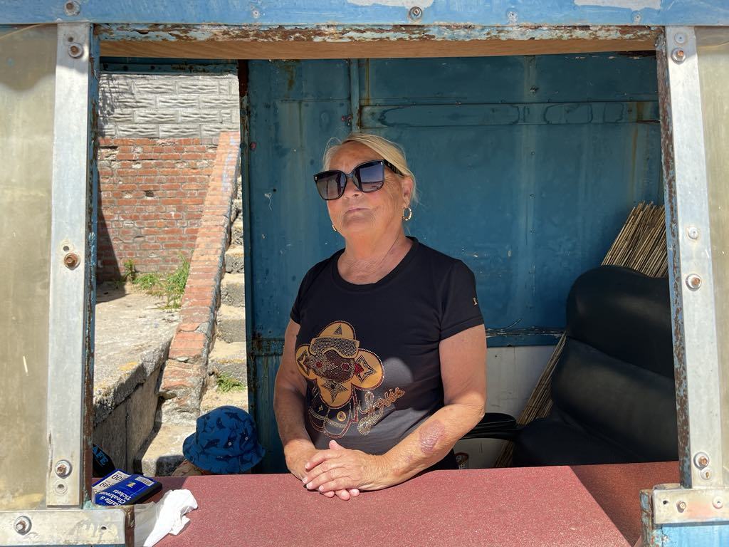 Kym Bateman Runs Donkey And Poney Rides In Porthcawl Porthcawl fun fair closure. Photo: Lewis Smith, LDRS.