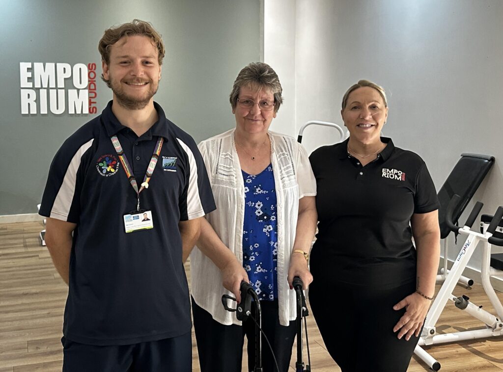 Marlene Simmonds (centre) with Tom Geere from the Golden Pass Project and Tracie Randall, the owner of Marlene’s local gym.