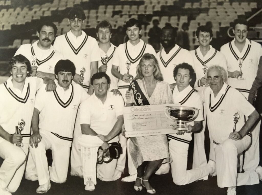 The team celebrating their win in 1985.