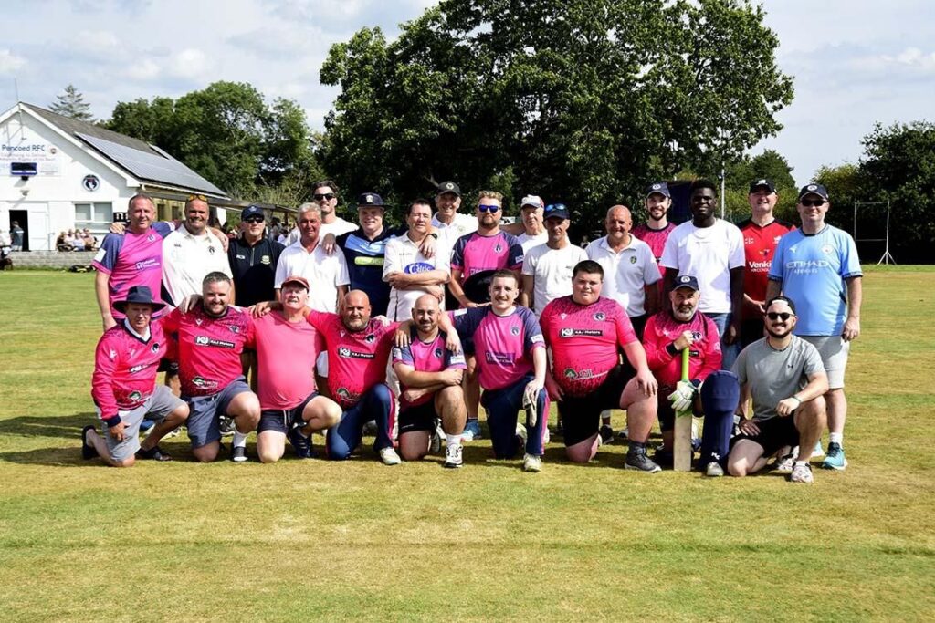The past and present teams.