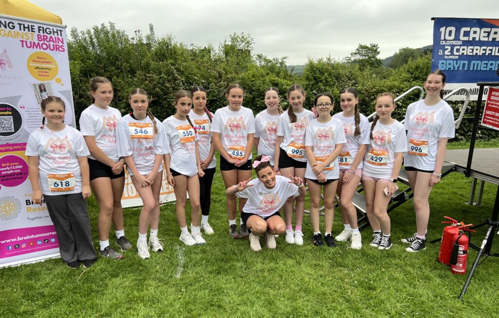 Alicia's friends with Amanda front centre. Photo: Brain Tumour Research. 