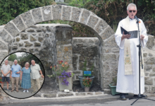 Canon Edwin Counsell rededicates Samson’s Well. Photo: James Wild.